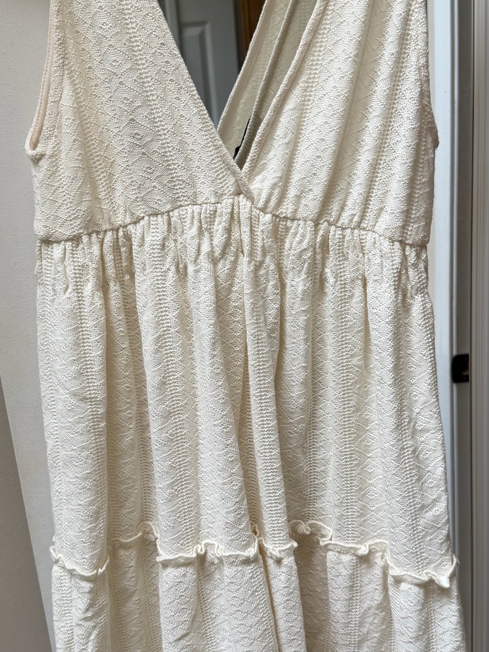 Pull and Bear Sleeveless Cream Textured V-Neck Women's Dress